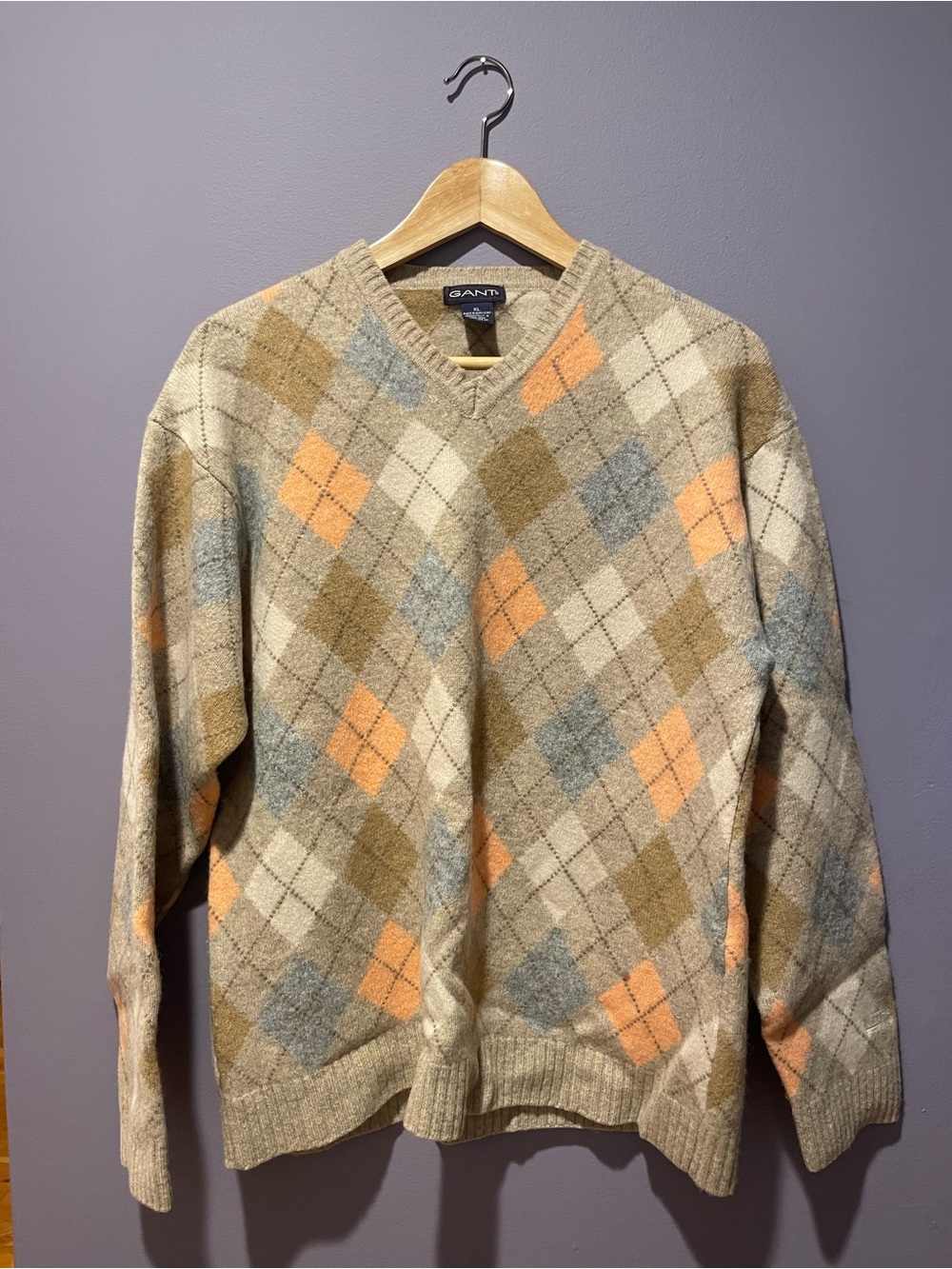 Gant Men's Beige Argyle V-Neck Sweater with Blue and Peach Accents